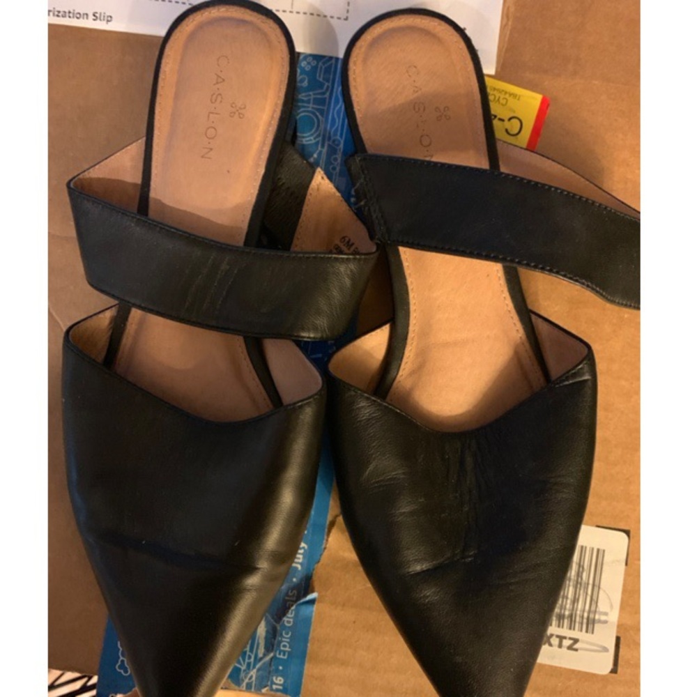 Calson leather flats size 6